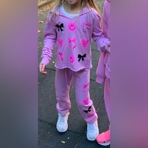 LUCY Dennys Girls Pink Sweatsuit Sweatshirt Sweatpants 5-6 Years